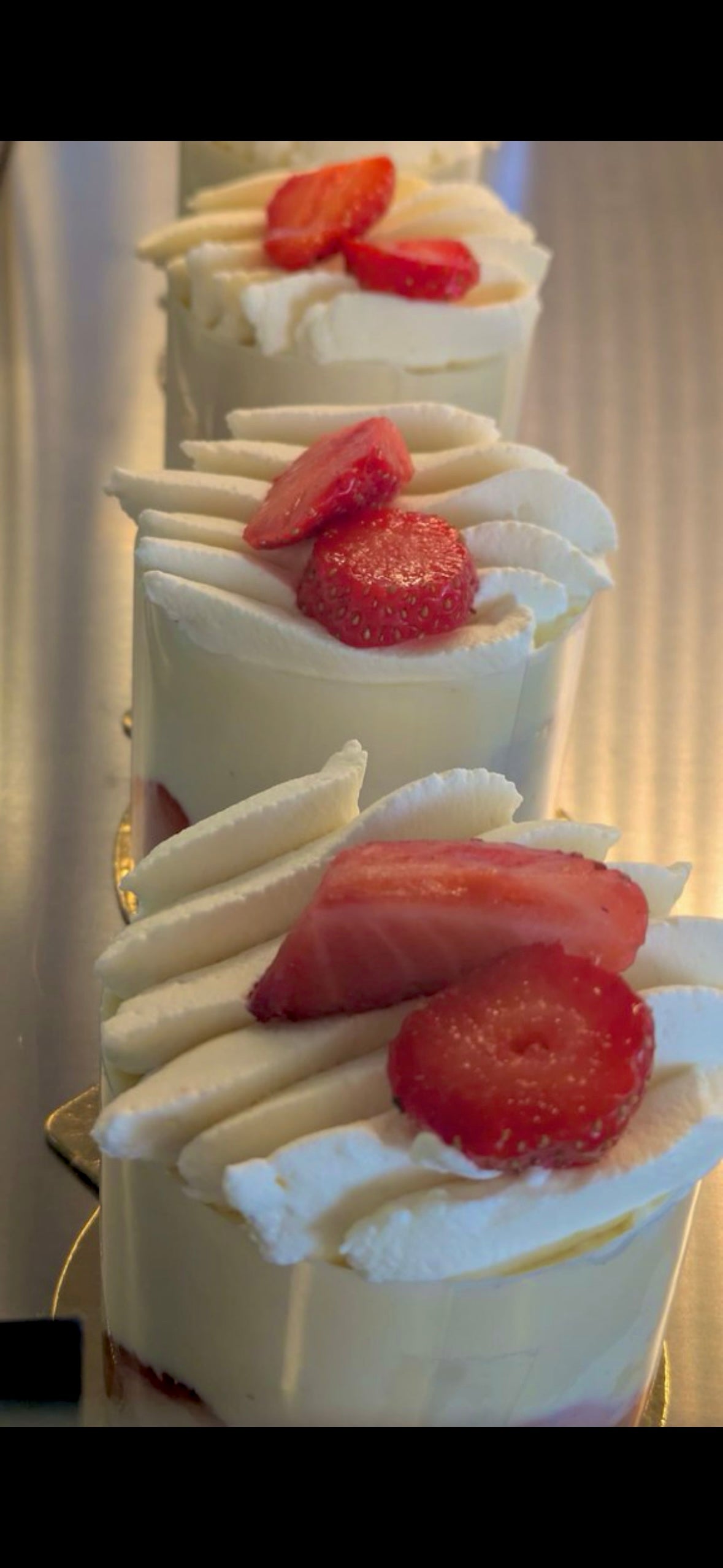 Fraisier – Crémeux, fruité, raffiné, fait maison - SUR DEMANDE