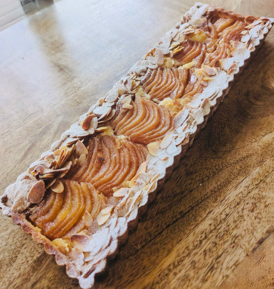 Tarte Poires & Crème d’Amande – Fondante, vanillée, 100 % maison